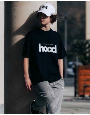 Camiseta hood Unisex Oversize modelo Logo color negro